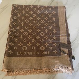 Louis Vuitton • Brown & Tan Monogram Shawl